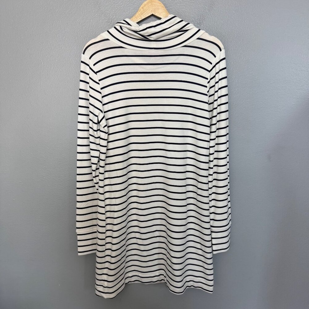 LILLY PULITZER navy stripe hillary UPF 50+ dress size M - Picture 10 of 10